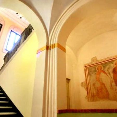 فندق Relais Real Collegio نولي المظهر الخارجي الصورة
