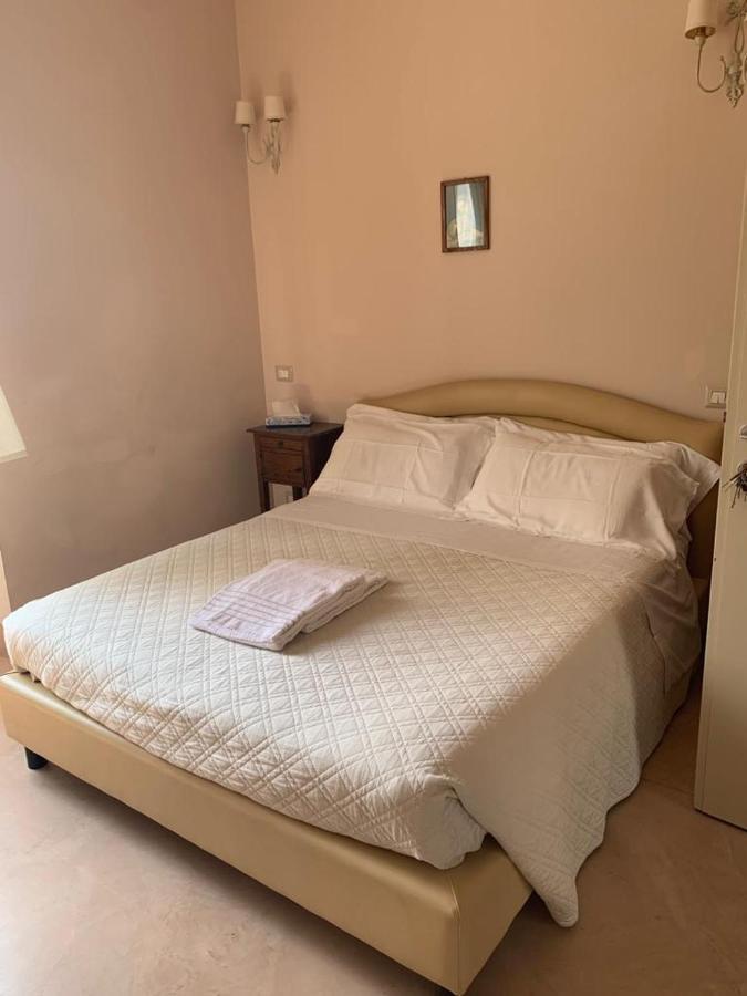 فندق Relais Real Collegio نولي المظهر الخارجي الصورة