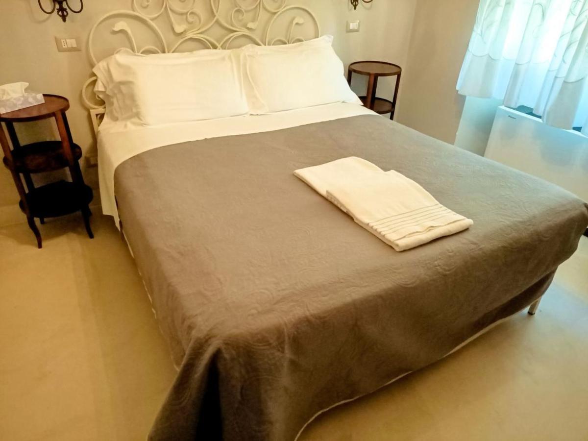 فندق Relais Real Collegio نولي المظهر الخارجي الصورة